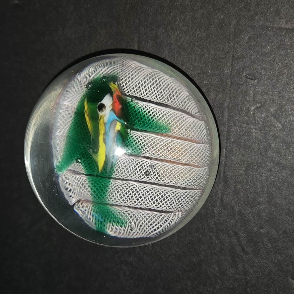 c RARE UNIQUE VINTAGE GENUINE MURANO GLASS DOG FISH AQUARIUM 3" PAPERWEIGHT